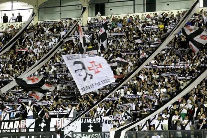 Imagem ilustrativa da imagem Campanha do Vasco chega a 110 mil sócios-torcedores e é top 3 no Brasil