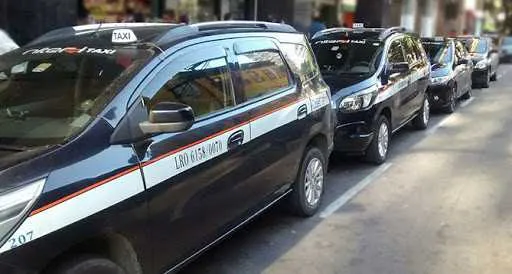 Os táxis também estão autorizados a cobrar pela bandeira 2 em viagens para fora do município durante o Carnaval