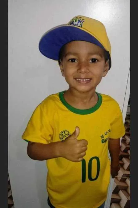 Arthur está em coma induzido