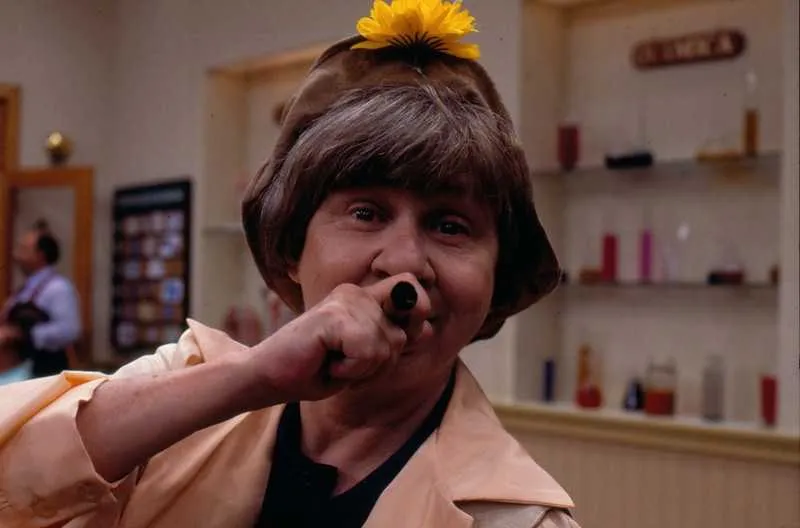 Imagem ilustrativa da imagem Morre a atriz Zilda Cardoso, a 'Catifunda' da Escolinha do Professor Raimundo