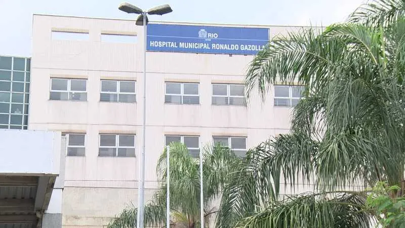 o Hospital Ronaldo Gazolla, referência no atendimento à pacientes do Covid-19, há somente dois leitos livres, mas são destinados a pacientes da unidade