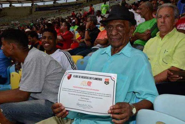 O jogador era homenageado pelo Flamengo constantemente 