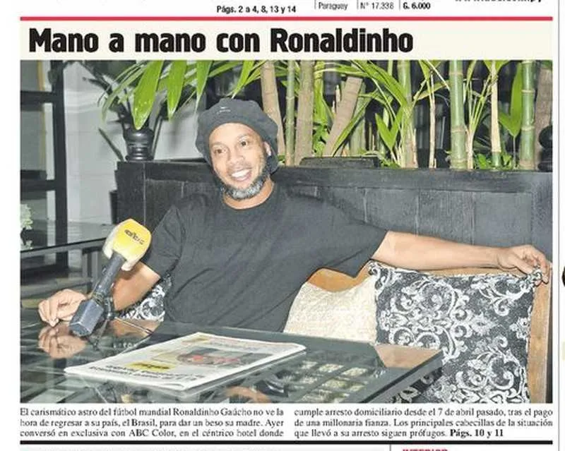 Ronaldinho Gaúcho falou pela primeira vez sobre sua prisão no Paraguai
