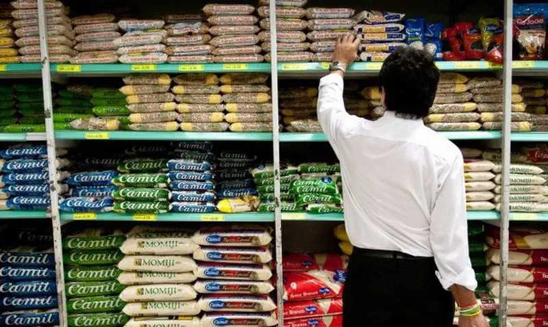Imagem ilustrativa da imagem Sindicato pede medidas de proteção a funcionários de supermercados