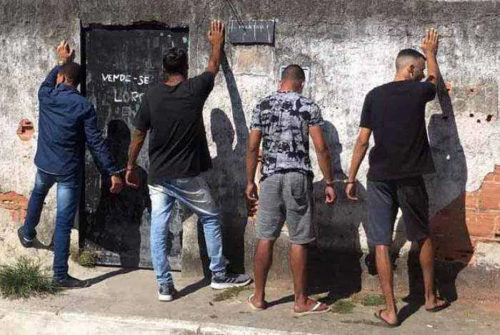 A prisão aconteceu em Vila Urussaí, Duque de Caxias, na Baixada Fluminense