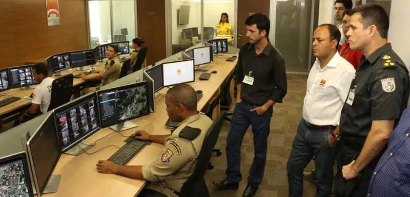 Niterói conta com um sistema de cercamento eletrônico que usa inteligência artificial e 70 câmeras 