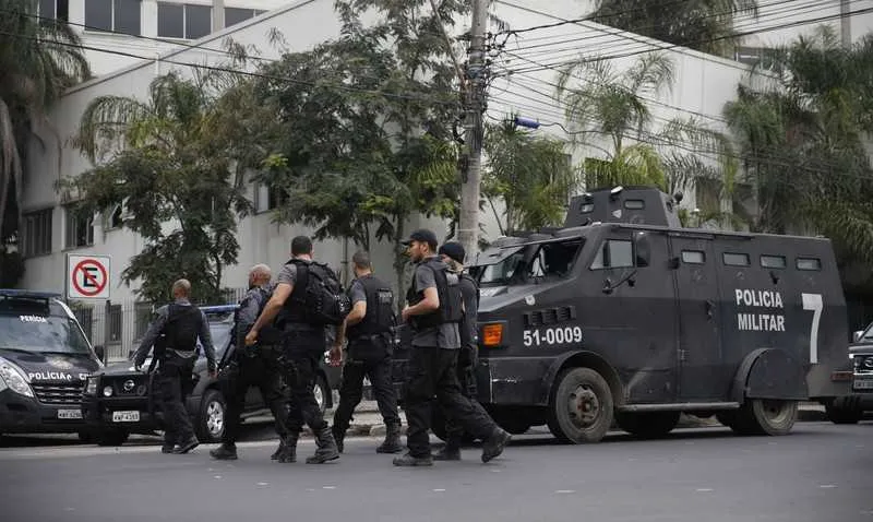 Imagem ilustrativa da imagem STF valida restrição para operações policiais no Rio