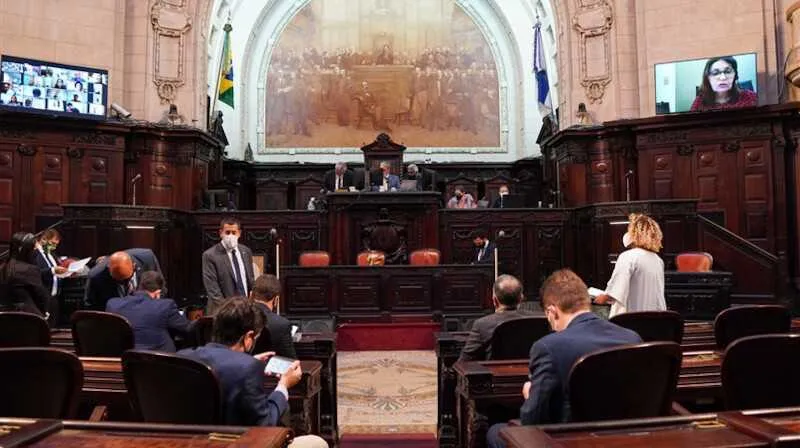 Imagem ilustrativa da imagem Academias deverão ter canais de atendimento não presencial durante pandemia