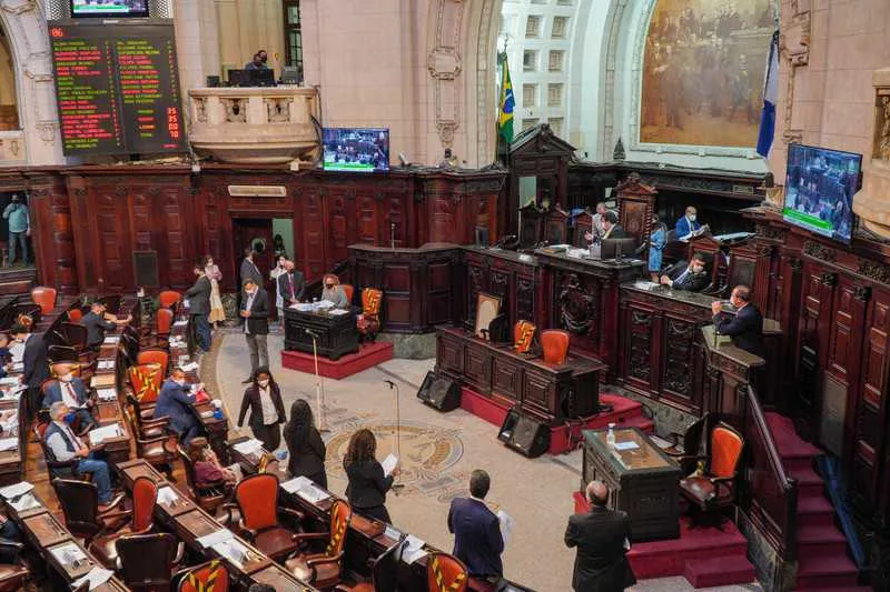 Imagem ilustrativa da imagem Alerj autoriza repasse de R$ 84,9 milhões do MP ao combate à covid-19