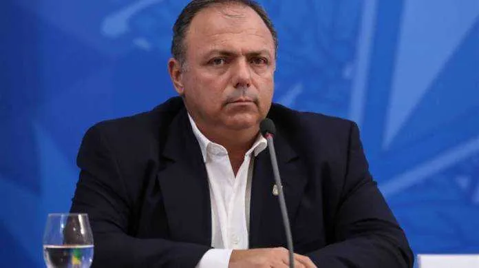 Ministério da Saúde agora é comandado pelo interino Eduardo Pazuello