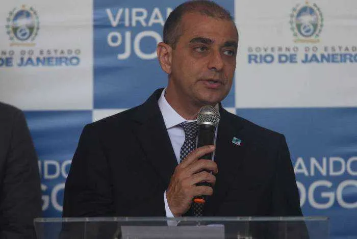 Edmar Santos pediu exoneração ao governador Wilson Witzel do cargo de secretário extraordinário de Acompanhamento da Covid-19