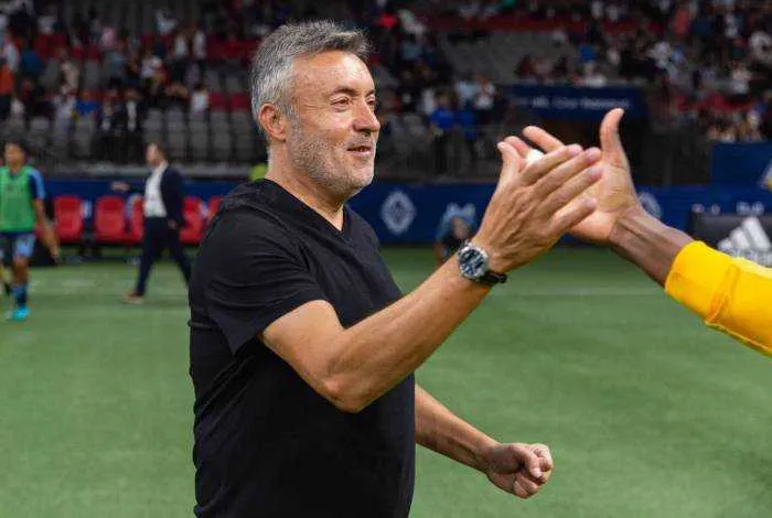 Diretoria do Flamengo já se reuniu com mais dois treinadores, alem de Torrent