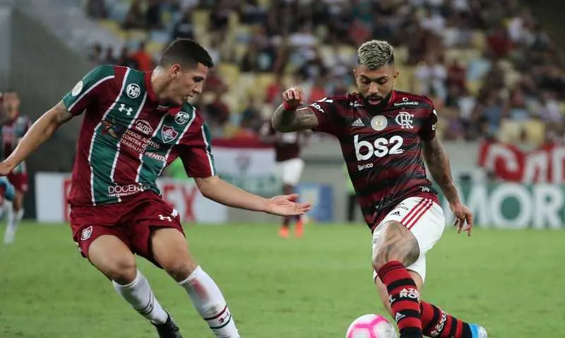 Flamengo venceu o Fluminense por 2 a 1 e tem empate a seu favor para jogo da final 