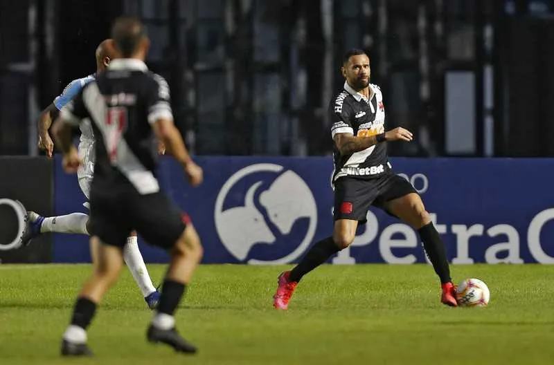 O zagueiro analisou o desempenho do time