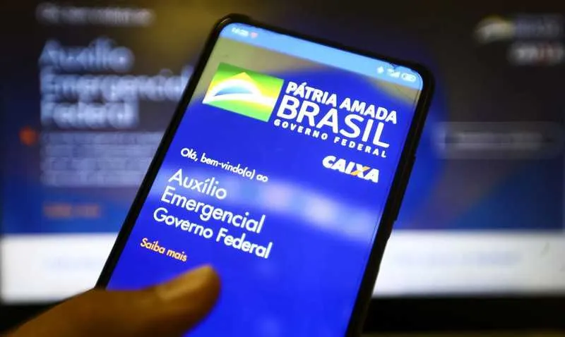 Imagem ilustrativa da imagem Auxílio emergencial: 65,3 milhões de brasileiros recebem a 4ª parcela