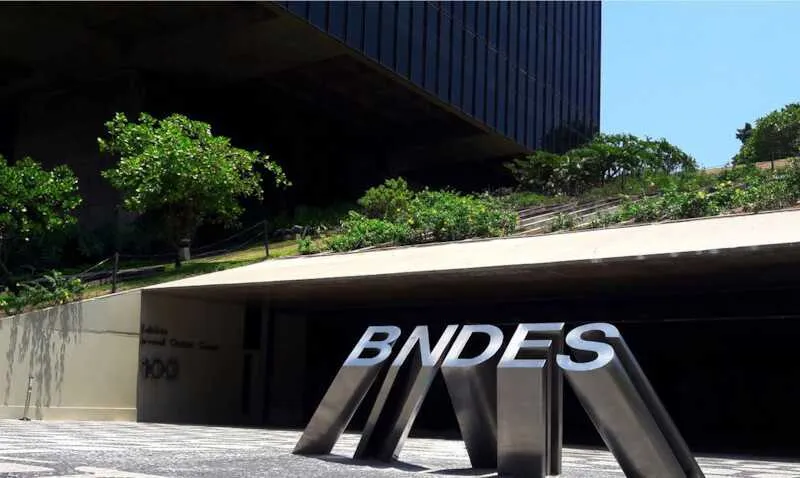 Imagem ilustrativa da imagem BNDES seleciona consórcio para preparar desestatização dos Correios