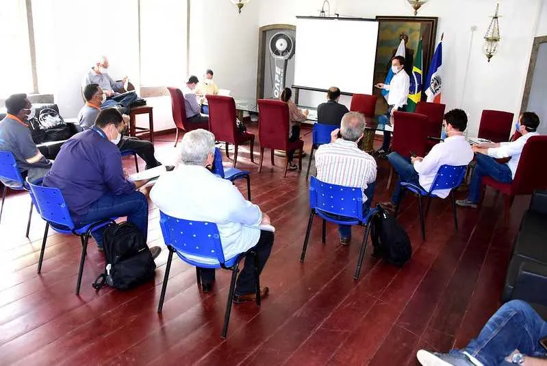 O encontro aconteceu no Salão Nobre da Prefeitura
