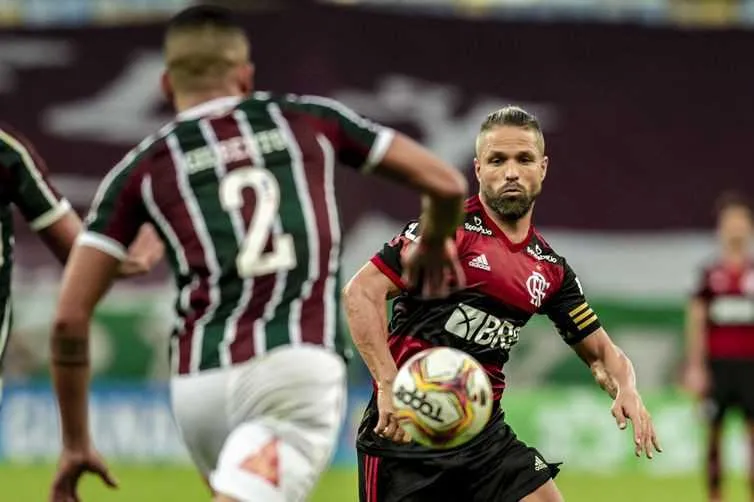 Flamengo e Fluminense fazem jogo decisivo por título do Estadual do Rio 