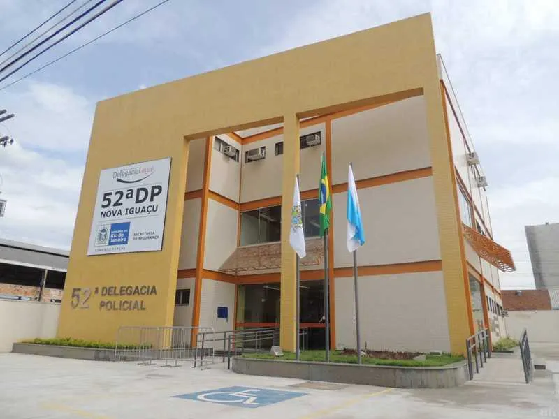 O homem foi preso por agentes da 52ª DP (Nova Iguaçu)