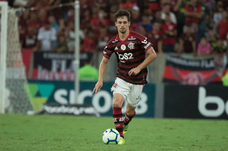 O zagueiro Rodrigo Caio não joga desde o dia 13 de outubro
