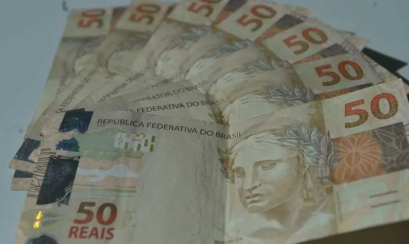 Queda de preços foi menor do que a registrada em abril (-0,31)
