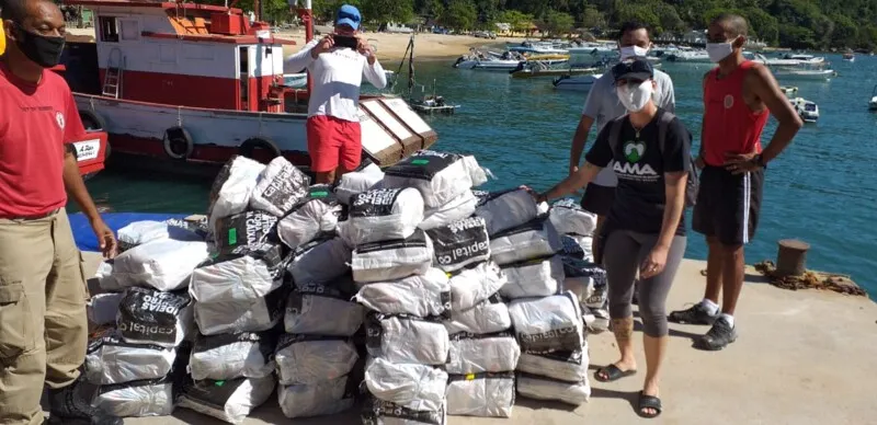 Em junho, a doação foi para a Comunidade do Preventório, no bairro de Charitas, na Zona Sul de Niterói
