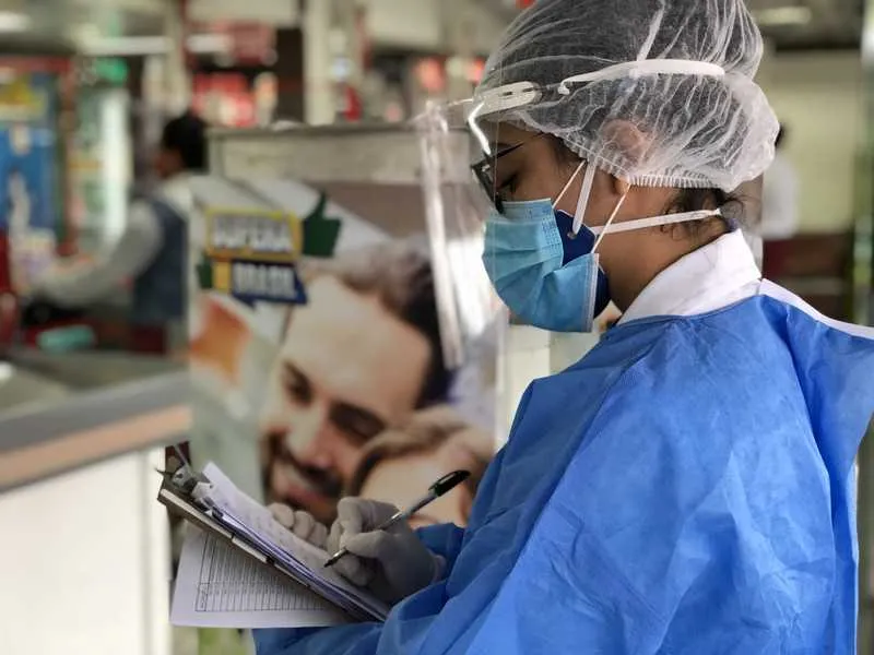  O coronavírus do tipo 229E é uma espécie que infecta seres humanos e morcegos