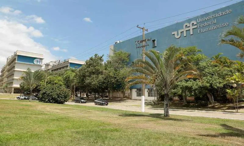 Núcleo de Estudos da UFF abrem novas vagas para cinco cursos de extensão gratuitos e a distância 