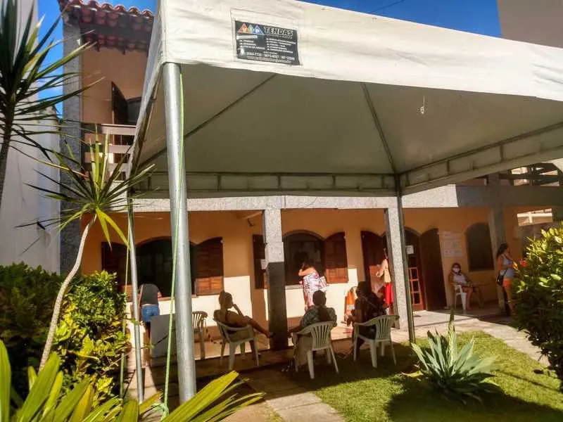 Informações podem ser obtidas por telefone
