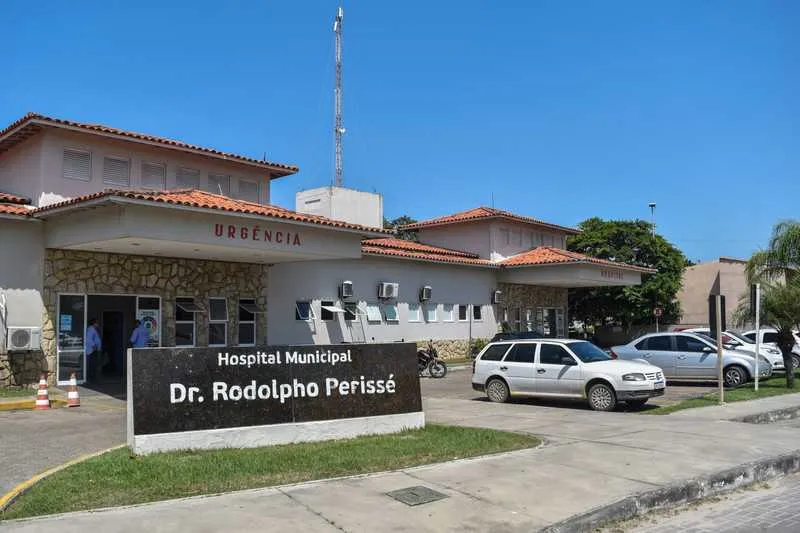A seleção dos pacientes é feita a partir da lista já existente