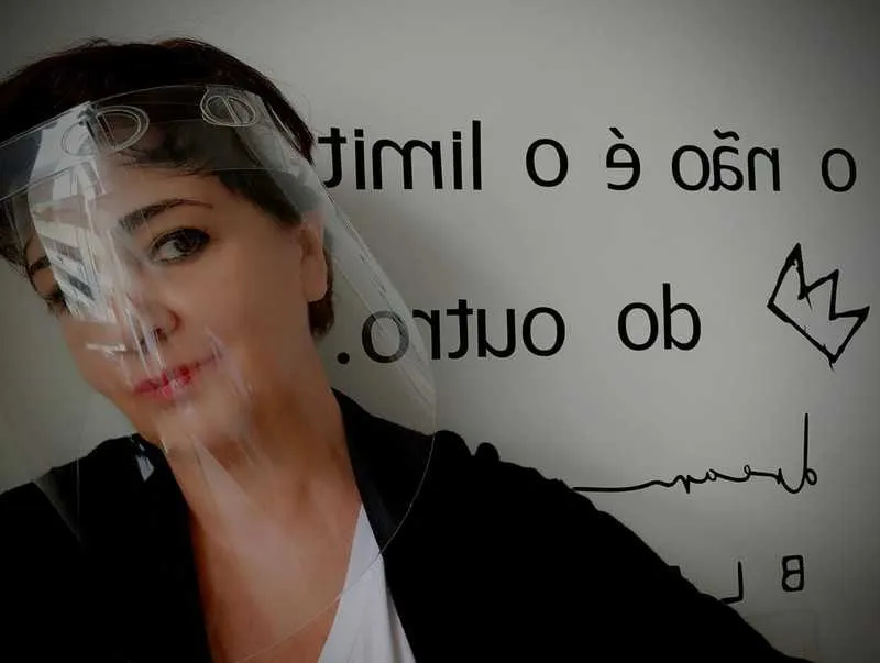 Imagem ilustrativa da imagem Projeto social oferece protetor facial gratuito para profissionais da saúde pública do Rio