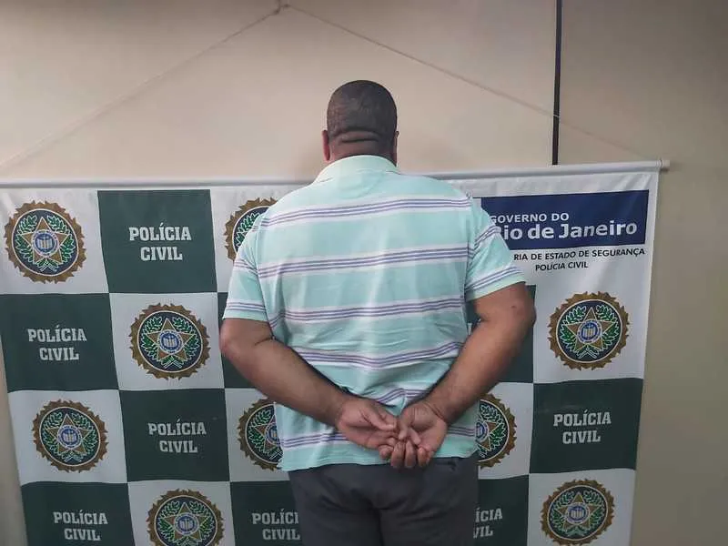 A ação foi coordenada pela delegada Débora Ferreira, da DEAM