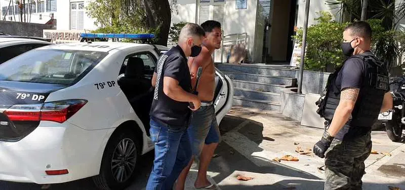 A prisão ocorreu em via pública