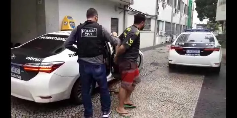 Depois do crime, o homem fugiu do local