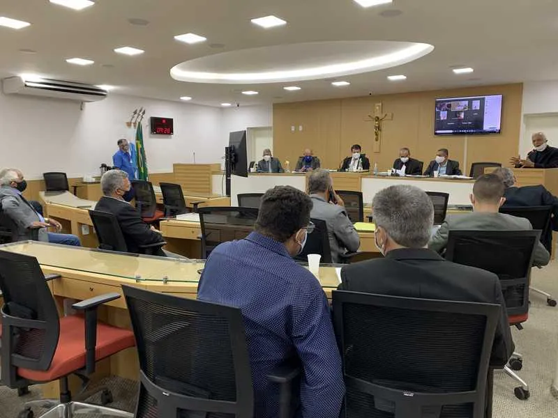 Votação foi feita em sessão extraordinária nesta quarta-feira (10)