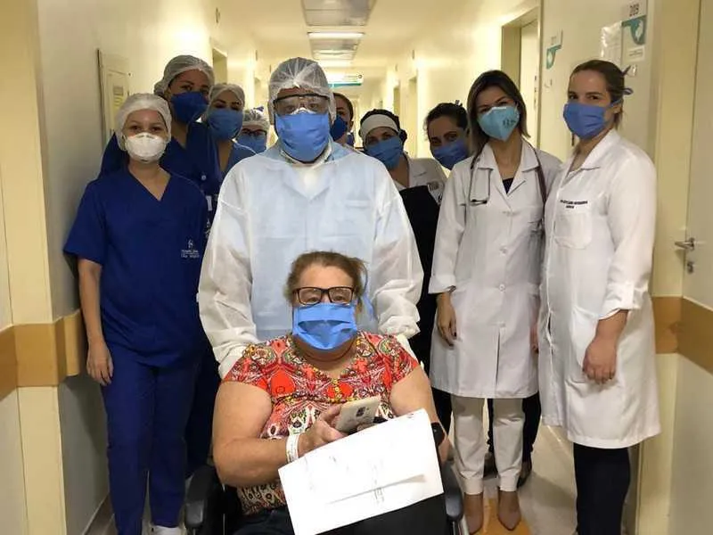 Imagem ilustrativa da imagem Brasil assume primeiro lugar em número de recuperados de covid-19