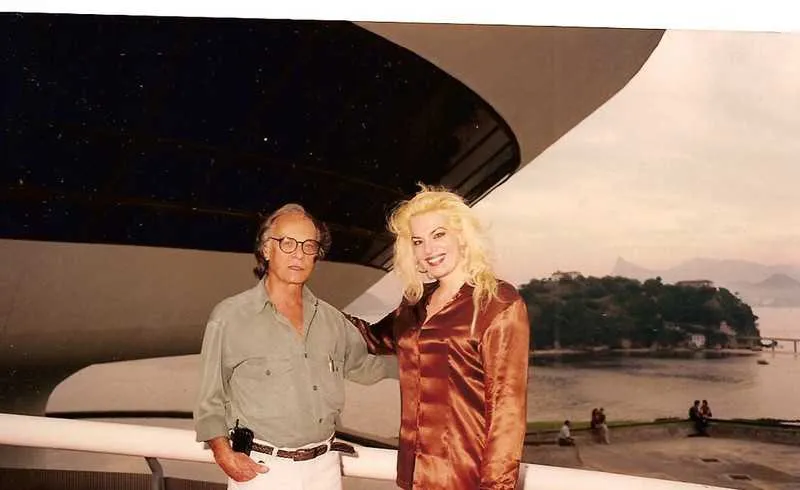 Italo Campofiorito e a escultora Vera Torres