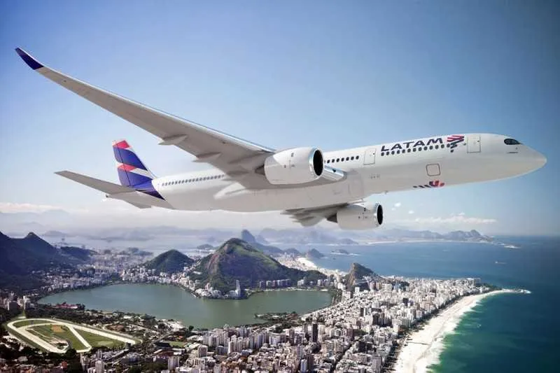 Imagem ilustrativa da imagem Governo monitora situação da Latam Airlines, diz ministro