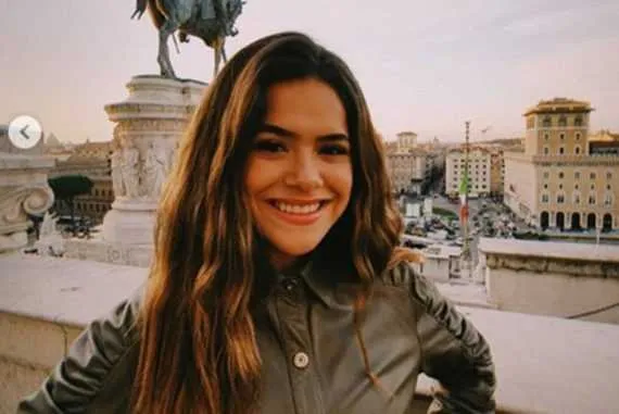 Maisa fará uma live no dia 22 de maio 