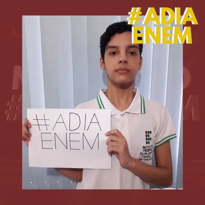 Julia Coutinho, estudante do IFRJ, aderiu a campanha #AdiaEnem