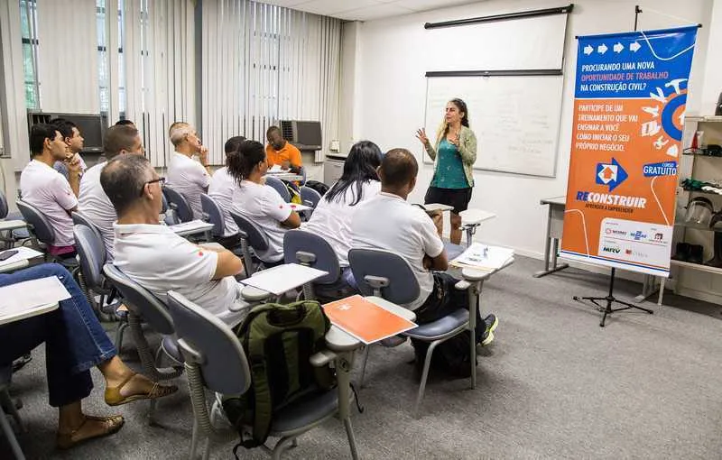 Lista com as oportunidades está disponível no site da instituição