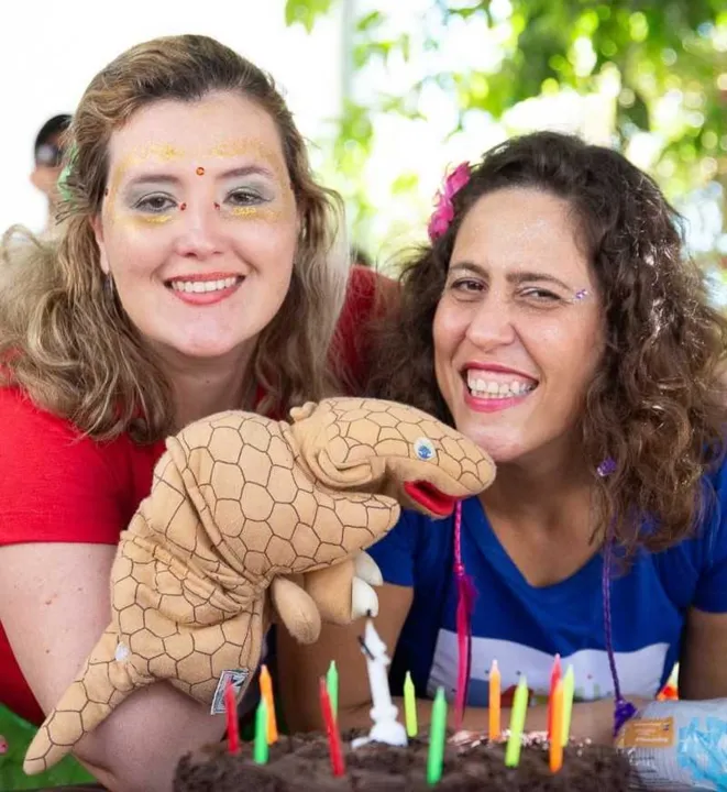 Live do Tatu Canta Cá