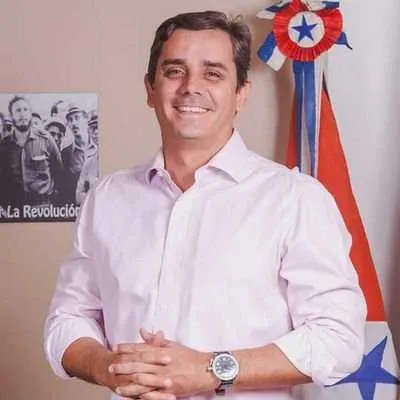 As escolas estão localizadas em Ponta Grossa e Ubatiba 