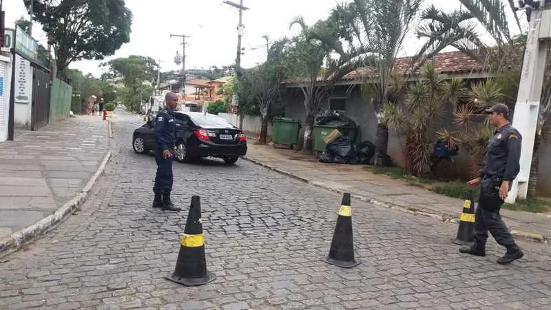 Prefeitura de Búzios informou que toque de recolher será válido de 23h às 6h, por tempo indeterminado