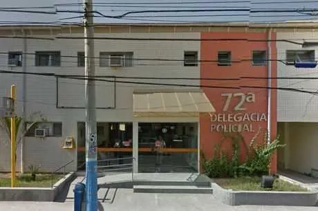 Os policiais da 72ª DP (Mútua) investigam o caso 
