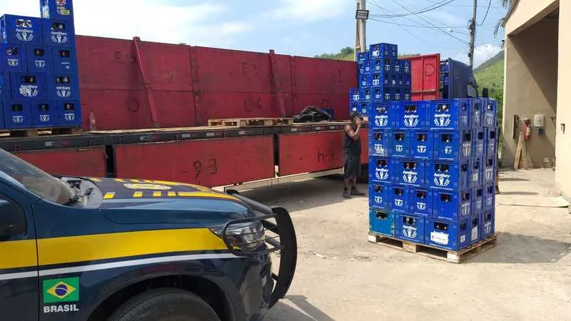 Mercadoria abasteceria estabelecimentos comerciais da região
