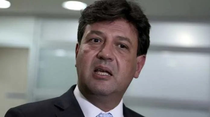 Ex-ministro da saúde, Luiz Henrique Mandetta, fez algumas críticas ao presidente Jair Bolsonaro em live