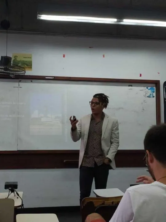 O sociólogo apresentou o trabalho como TCC em 2019