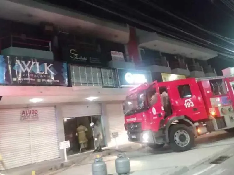 Ainda não há informações sobre as causas do incêndio