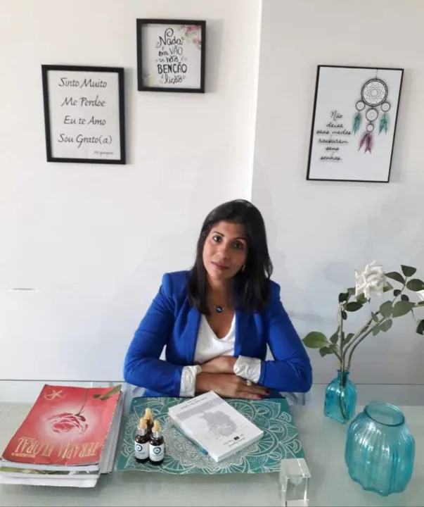 A terapeuta floral Savana Figueredo dá dicas sobre quais florais são os mais indicados para cada paciente